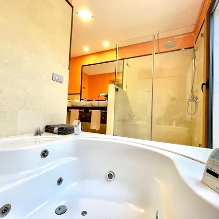 Mamma Mia Sleeps 6 With Pool Villa Playa Blanca (Lanzarote)