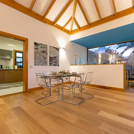 Mamma Mia Sleeps 6 With Pool Playa Blanca (Lanzarote)