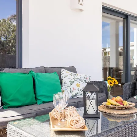 Mamma Mia Sleeps 6 With Pool Villa *